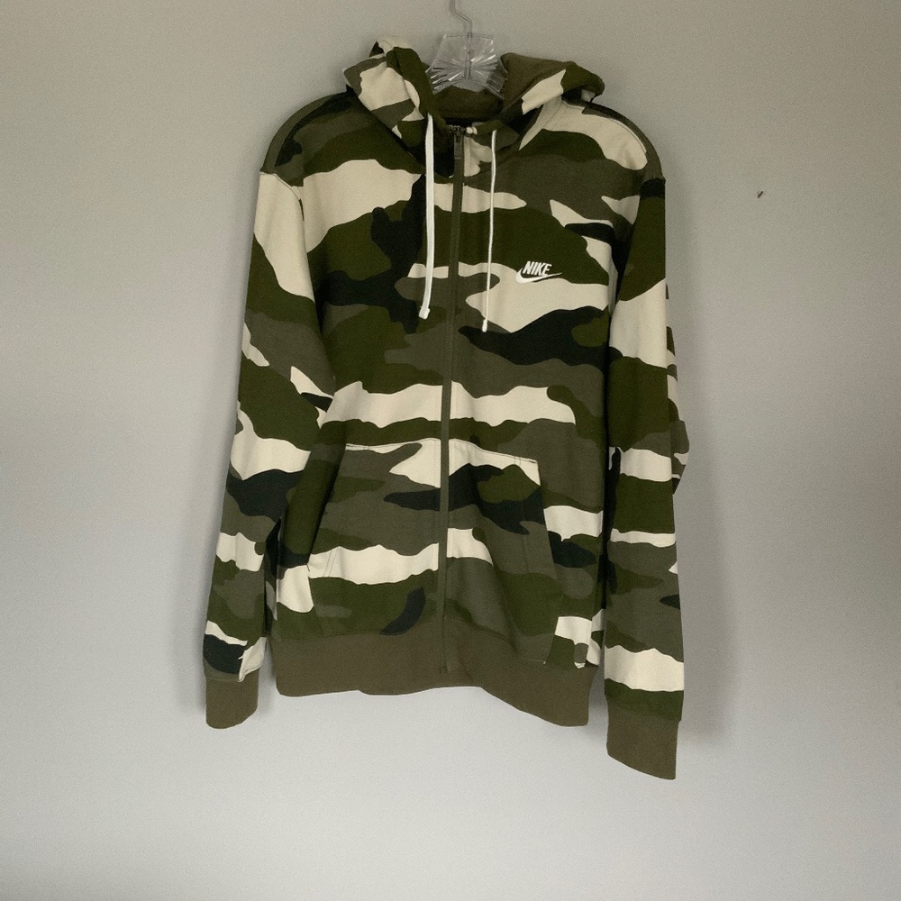 Nike camouflage full zip sweatshirt size small